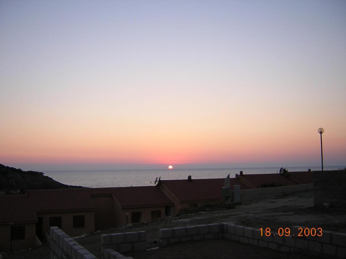 Porto Alabe Sardegna.... A Due Passi Dal Mare Apartamento
